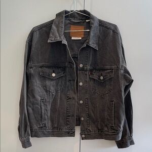 Levi's Oversized Washed Black Denim Jacket Size Medium